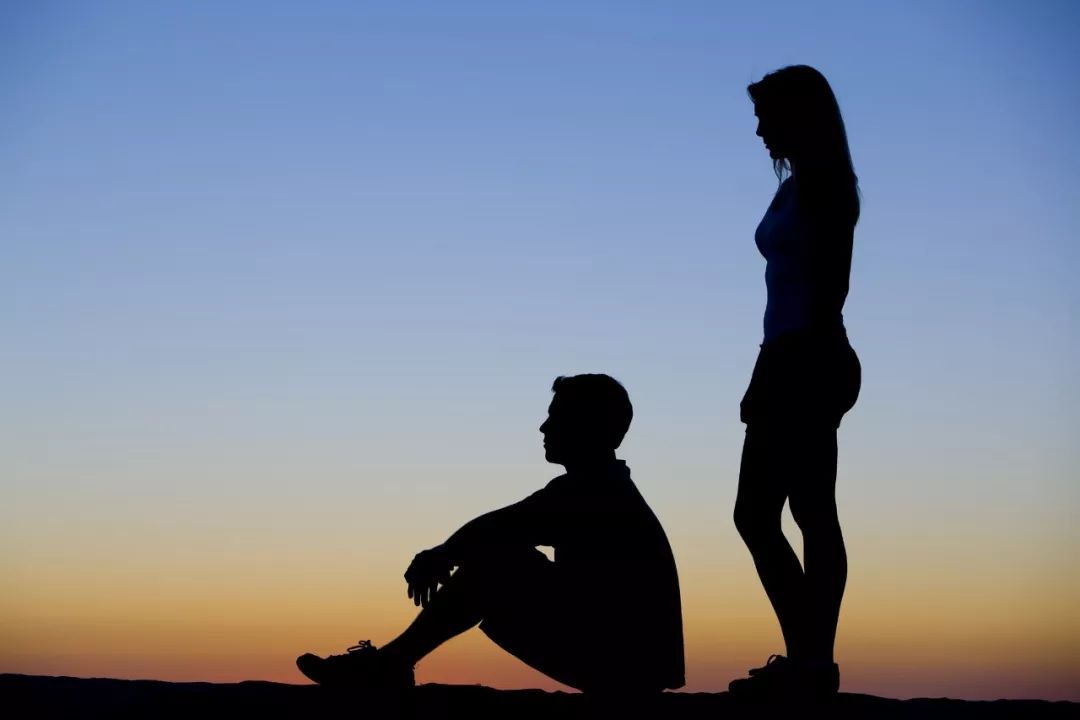 What is a condolence message?